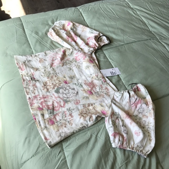 H&M off the shoulder Summer flower Top☺️🌸 - Picture 6 of 7